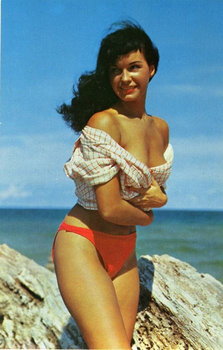 Bettie Page 105