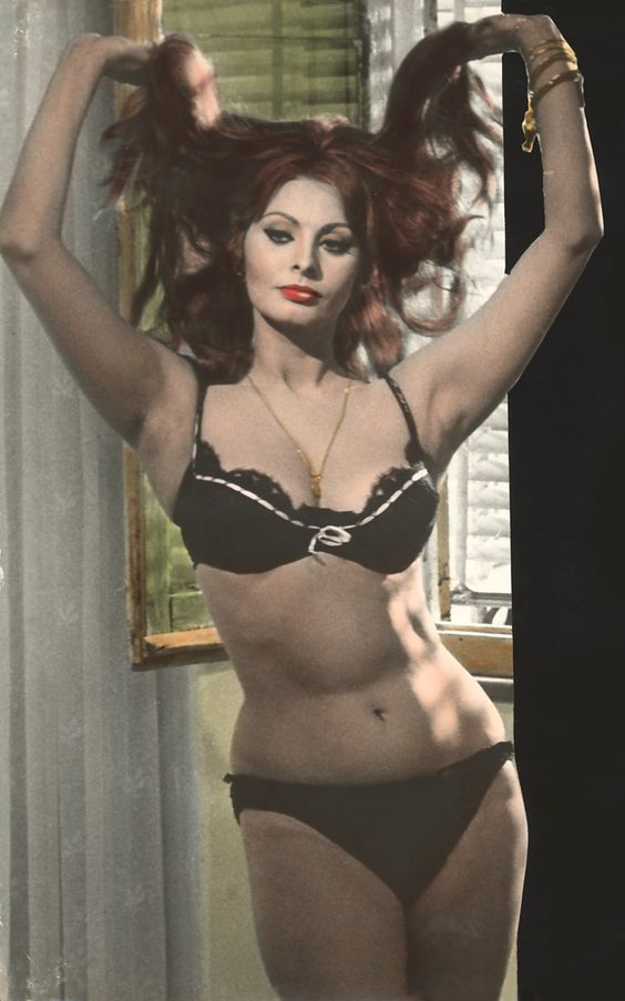 Sexy Sophia Loren 53