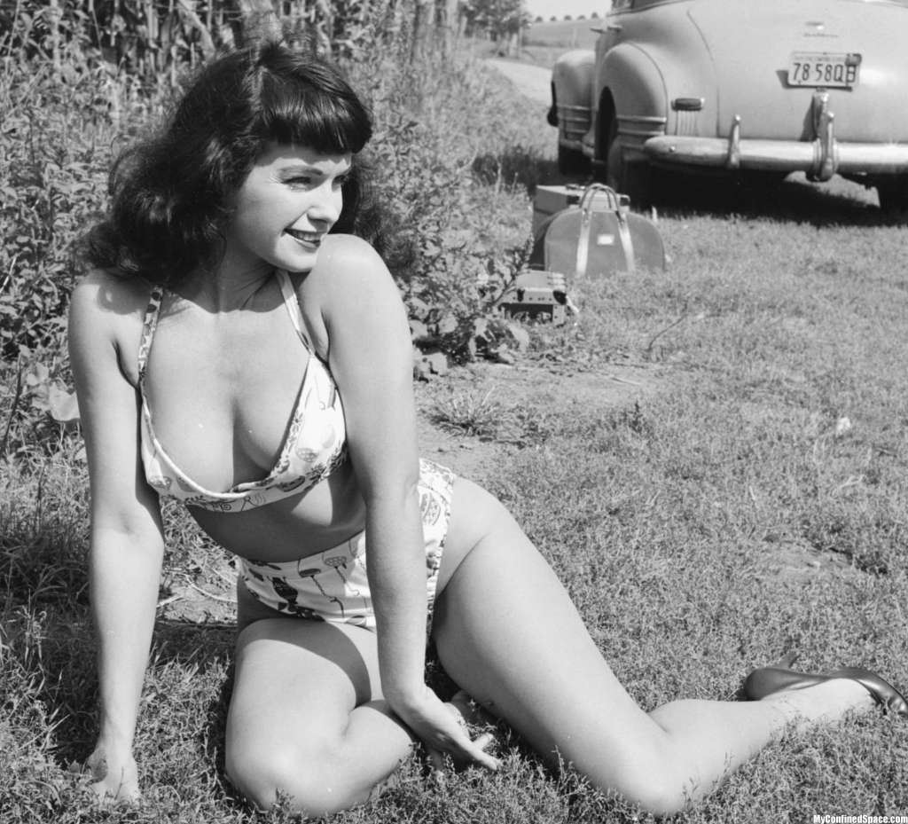 Bettie Page 11