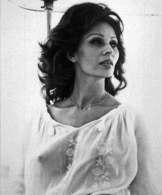 Sexy Sophia Loren 103