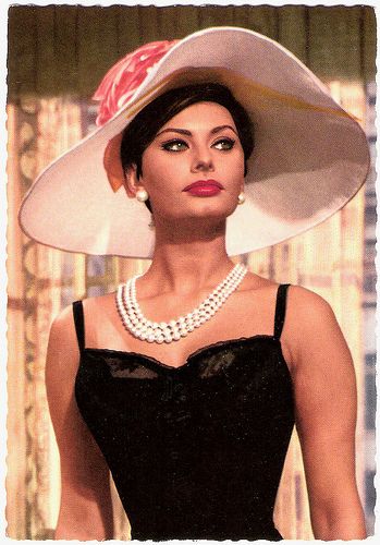 Sexy Sophia Loren 22