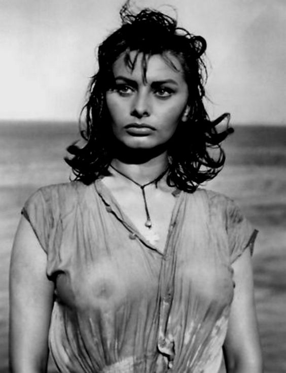Sexy Sophia Loren 4