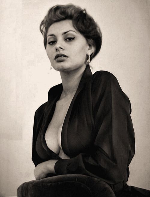 Sexy Sophia Loren 59