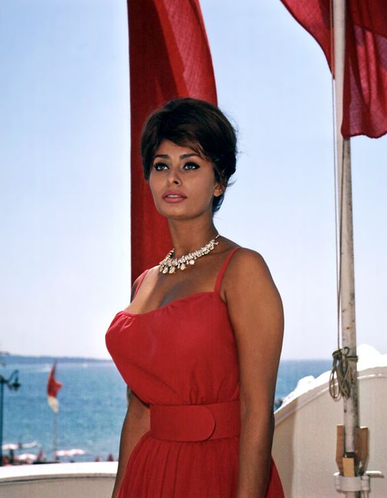 Sexy Sophia Loren 69