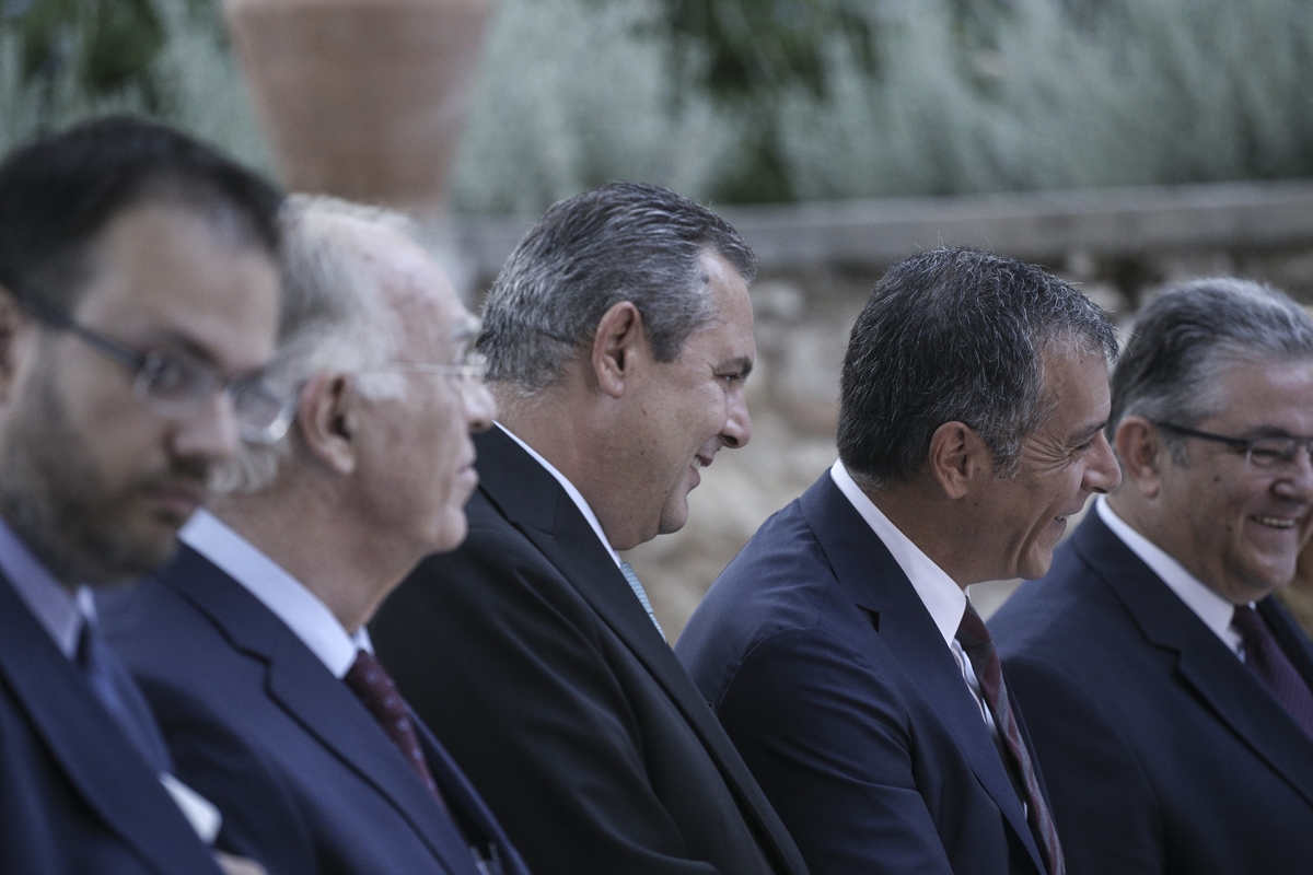 Reception for the 42nd anniversary of the restoration of Democracy in the garden of the Presidential Palace, in Athens, on July 24, 2016 / Δεξίωση για για την 42η επέτειο από την αποκατάσταση της δημοκρατίας στον κήπο του Προεδρικού Μεγάρου, στην Αθήνα, στις 24 Ιουλίου, 2016